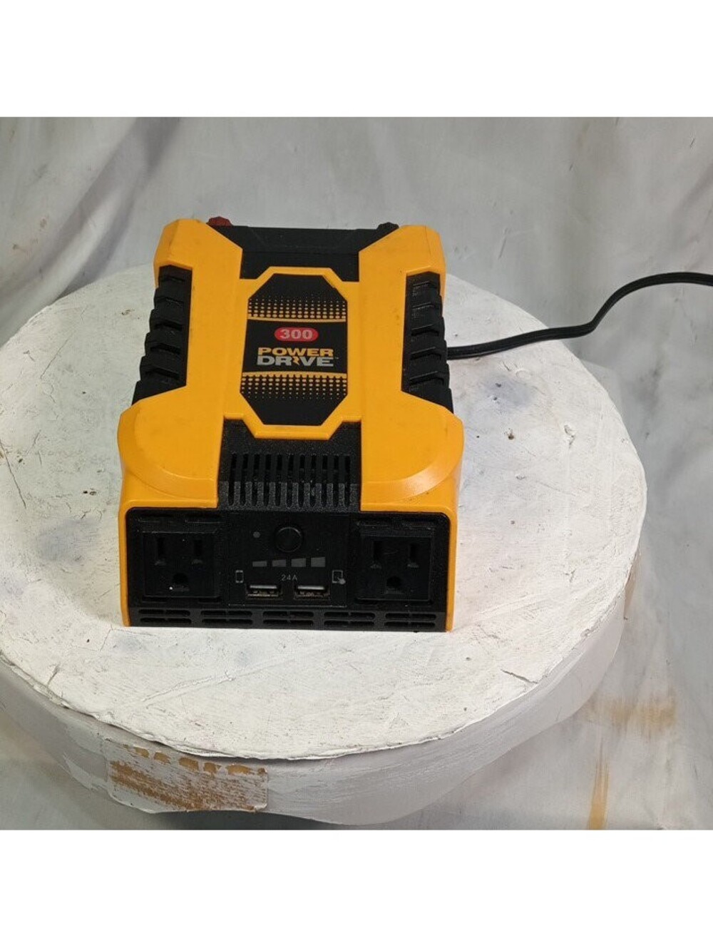 PowerDrive PD300 300W DC to AC Power Inverter Dual USB 12V Car Truck RV Tested